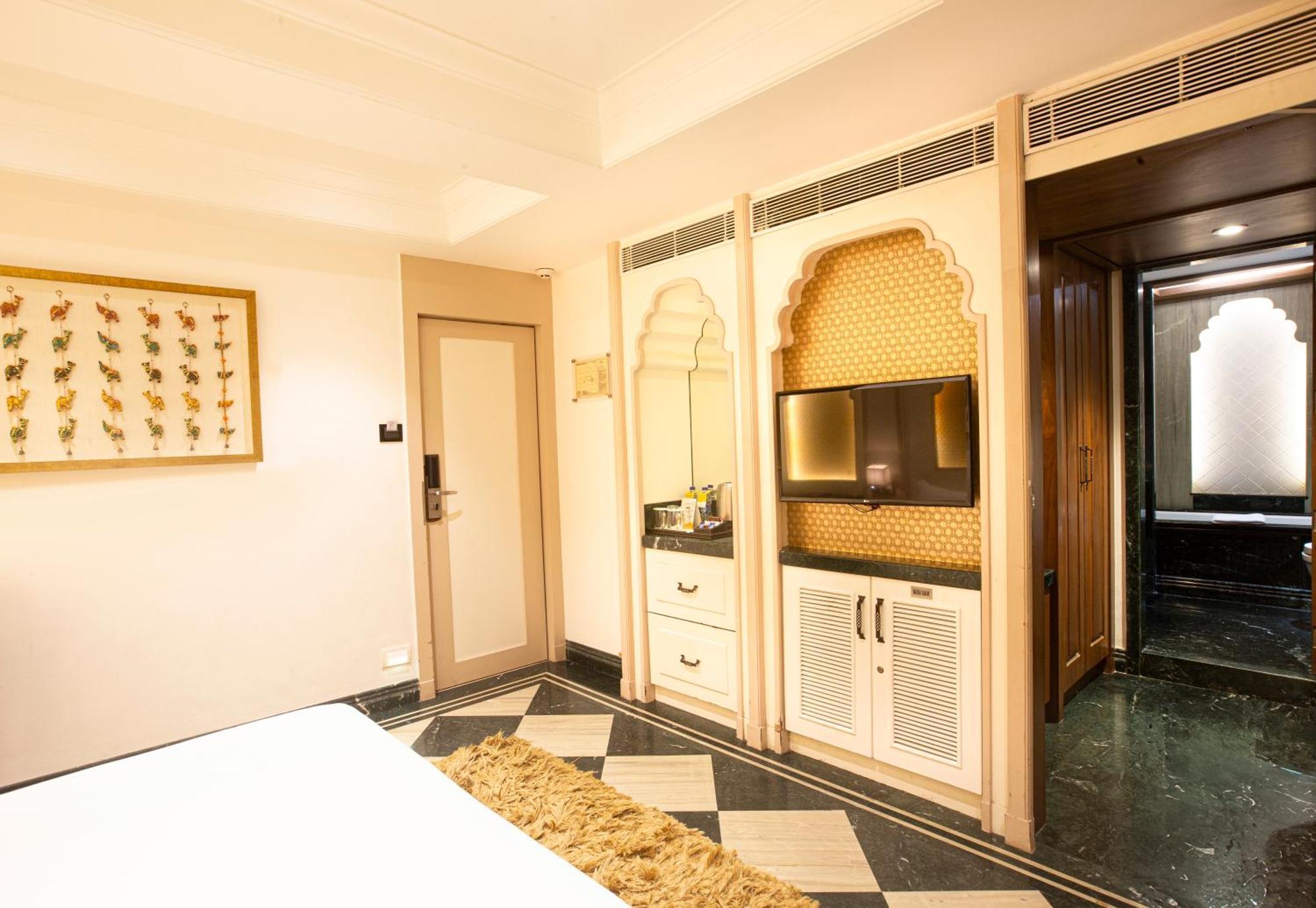 Hotel Bawa Continental Bombay Extérieur photo