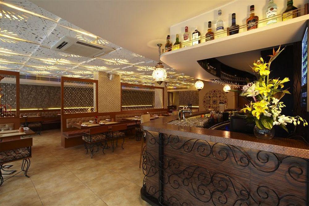 Hotel Bawa Continental Bombay Extérieur photo